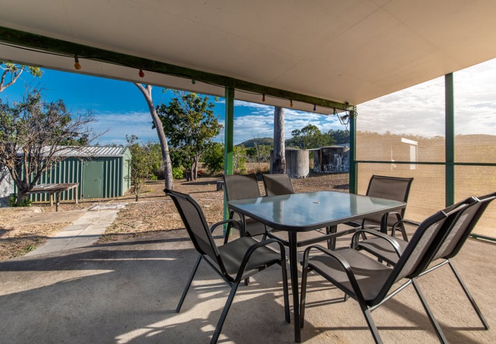 BIRDSONG HOUSE 1200px 00