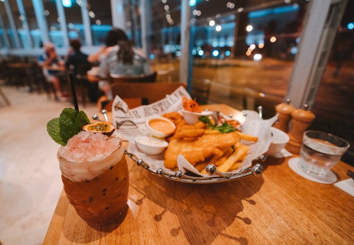 fish dvine and rum bar teqld