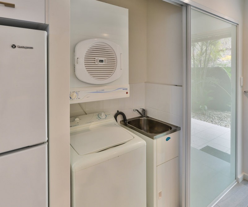 Hibiscus Hamilton Island 1200px 03