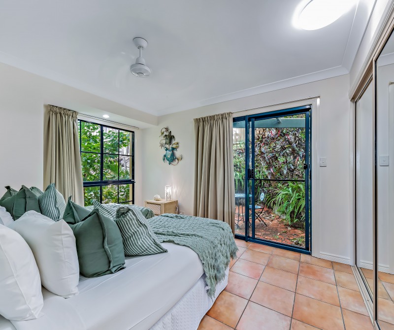 14 Mediterranean 03.05.2022 R Jean Photography 9