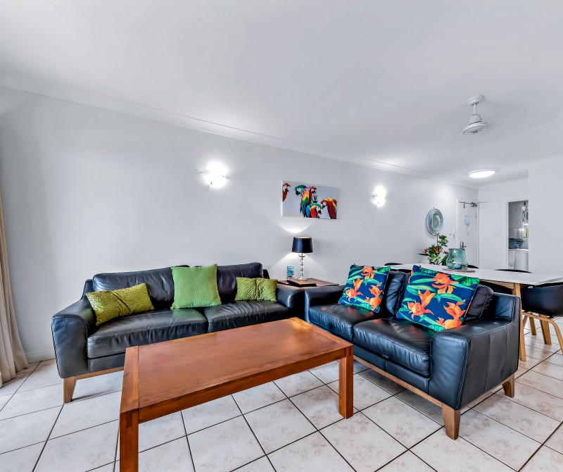 4.14 Golden Orchid Dr 07.06.2022 R Jean Photography 10