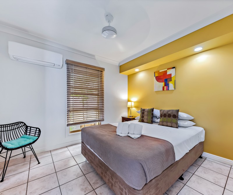 4.14 Golden Orchid Dr 07.06.2022 R Jean Photography 12