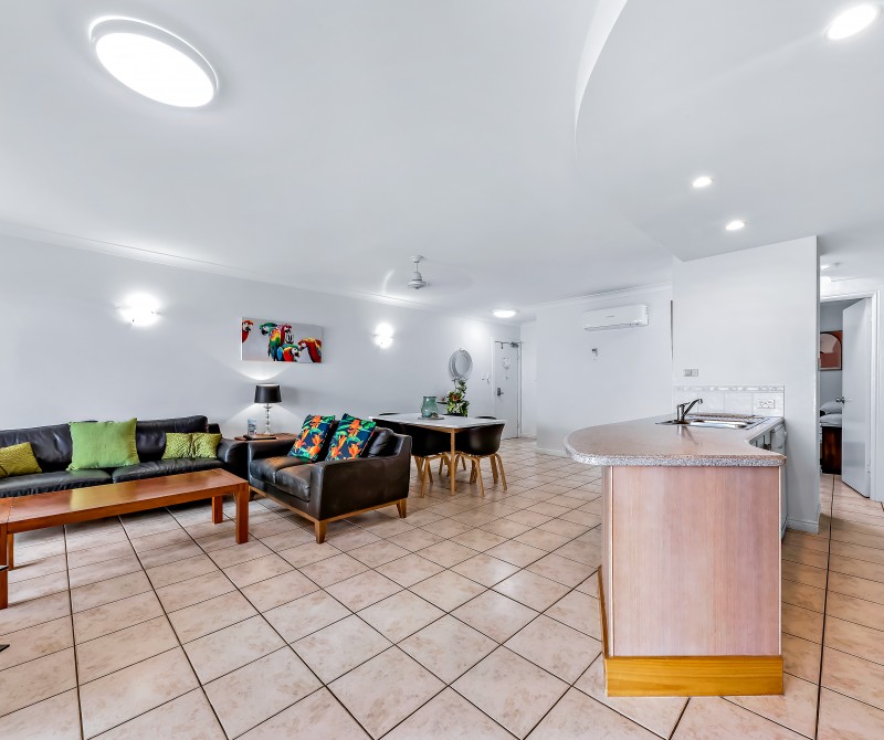 4.14 Golden Orchid Dr 07.06.2022 R Jean Photography 5